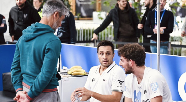 Fernando Belastegun y Miguel Yanguas inicio cuadro final Bruselas