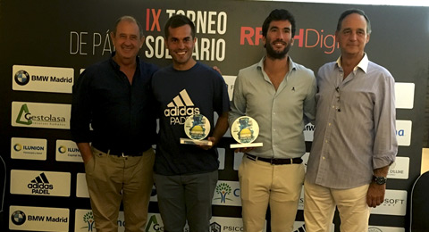 Ambiente y resultados de 10 en el IX torneo solidario de pdel RRHHDigital