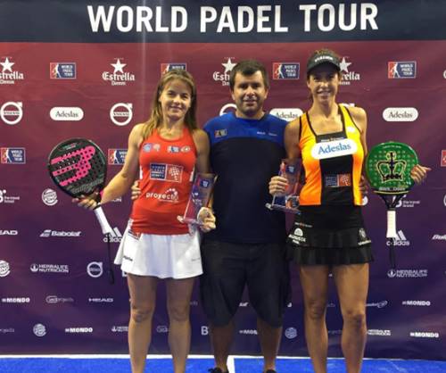 Juan Alday con Marta y Cata Sevilla Open
