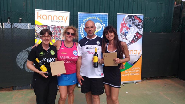 Ganadores torneo Padelante Team Cncer de Mama 2018