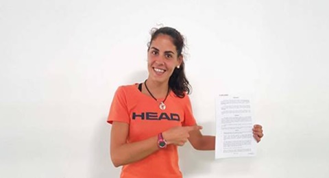 ngela Caro nuevo contrato HEAD