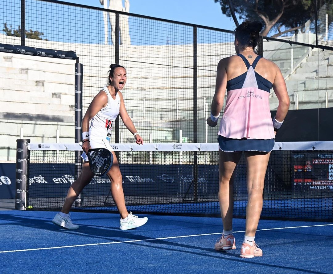 Sara Pujals y Lara Arruabarrena inicio cuadro final Italy Major 2023