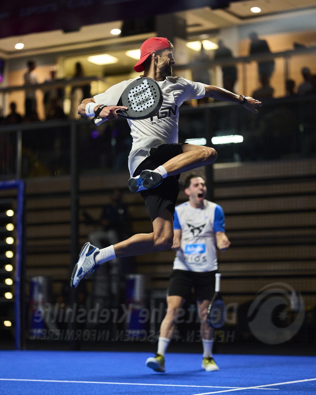 Momo y Jon victoria semis Alemania 2025