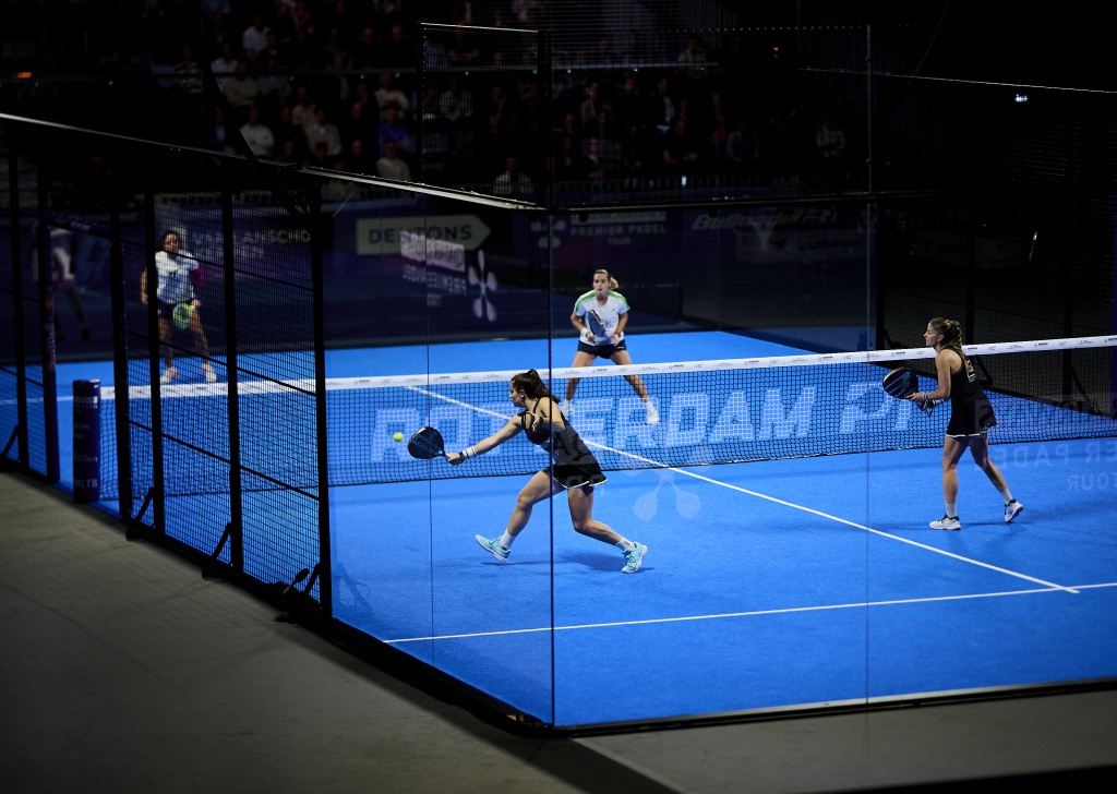 Ari y Paula semis Rotterdam P1 2025