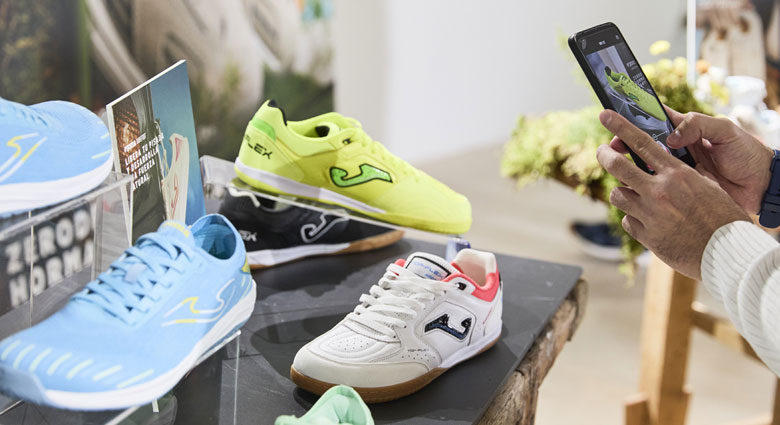 Nueva-colección-Joma-Barefoot-cristina-pedroche-2025