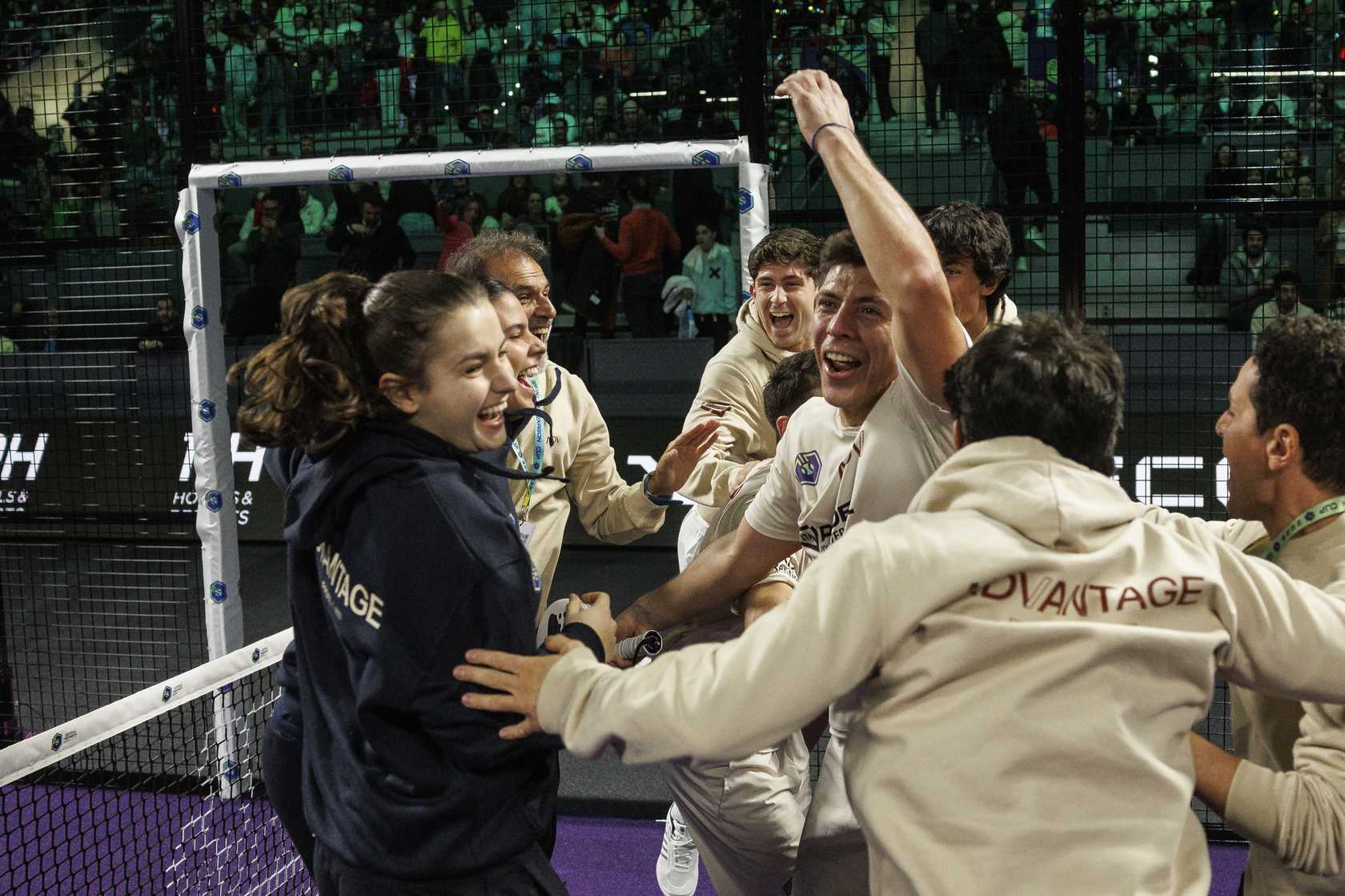 Celebración victoria final Hexagon Cup 2026
