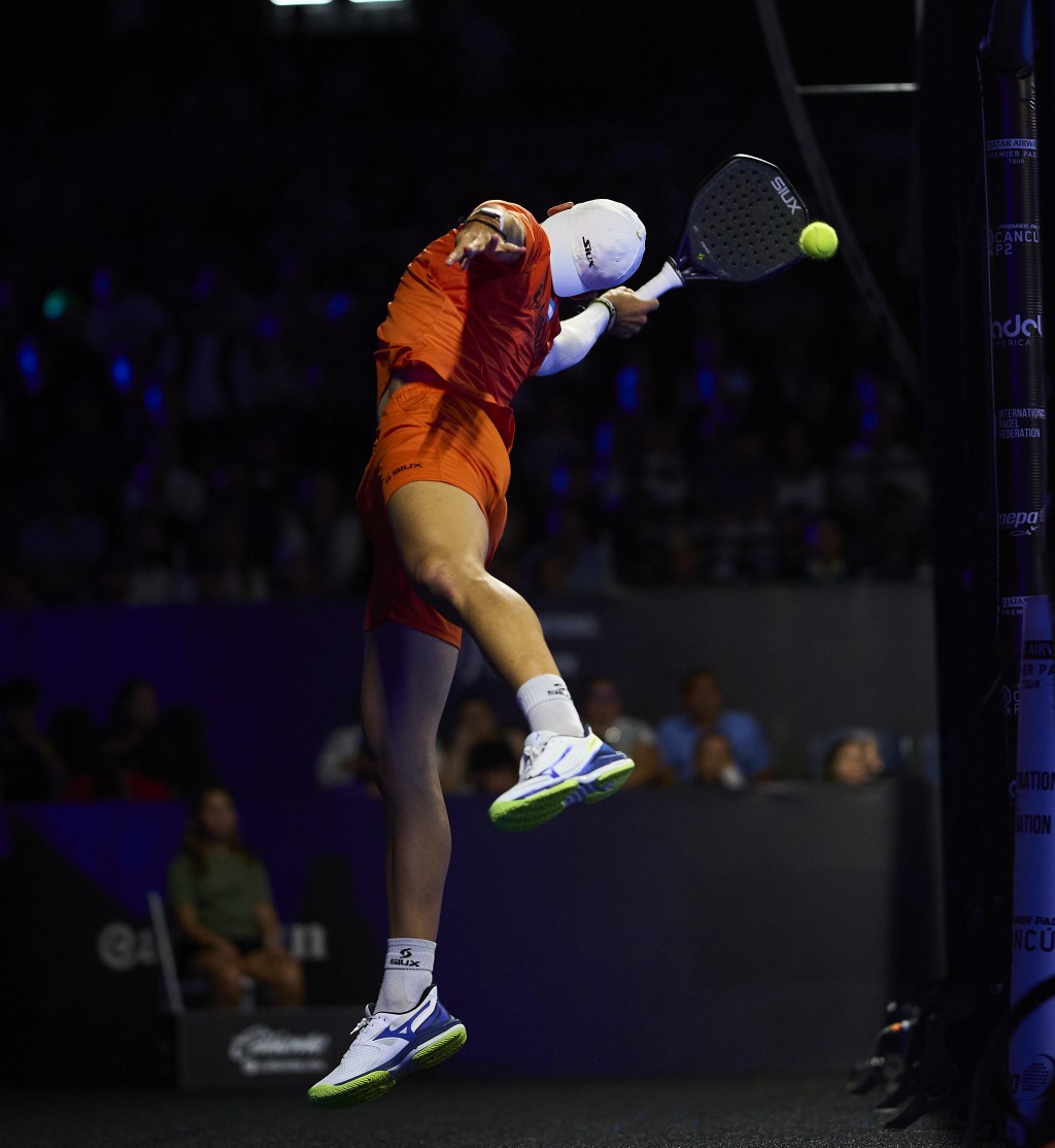 Gran recuperación de Leo Augsburger en la final de Cancún 2026