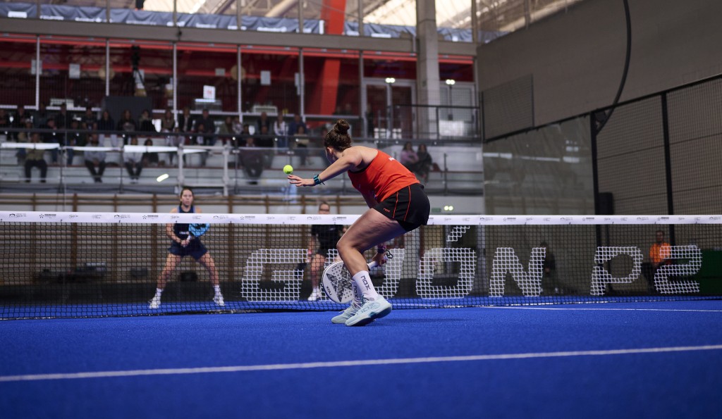 Marta-Barrera-y-Jimena-Velasco-debut-Gijón-P2-2026