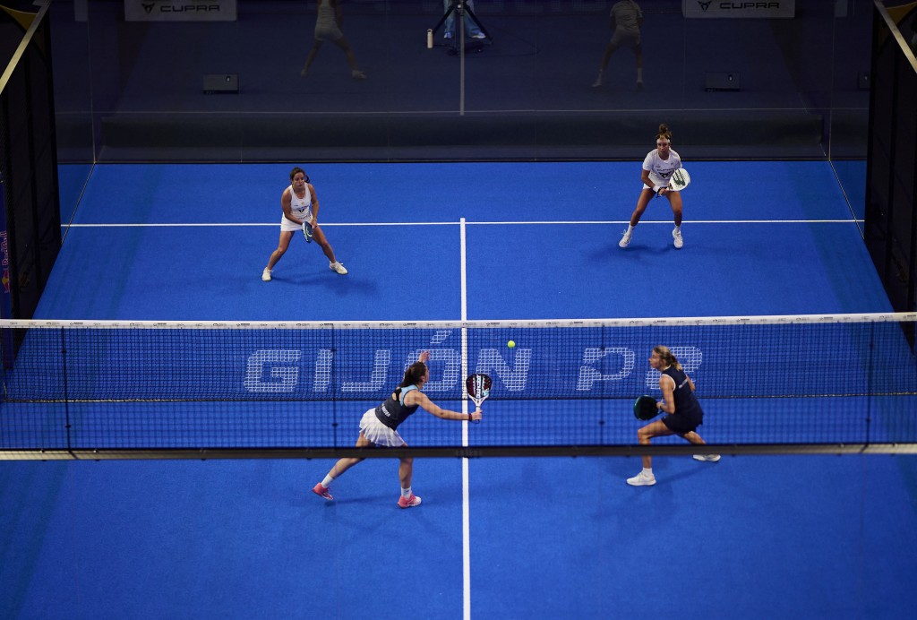 Paula Josemaría y bea González debut Gijón 2026