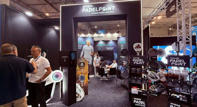 Tienda-PadelPoint-presente-en-el-Padel-World-SUmmit-2026