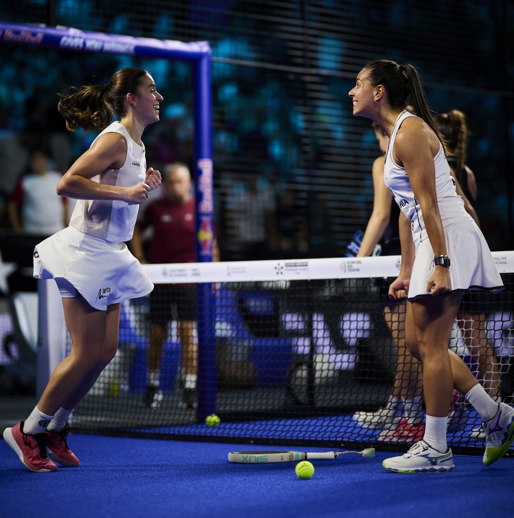 Claudia Fernández y Sofia Araújo semis Valencia 2026