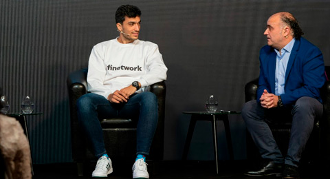Nueva apuesta en el mundo del pádel: Finetwork se suma como patrocinador a Ale Galán