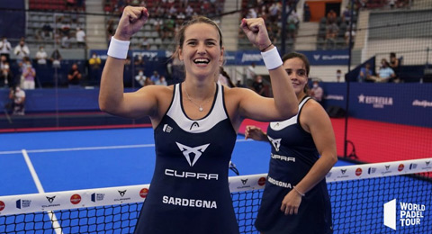 Ari Sánchez y Paula Josemaría, tricampeonas por aplastamiento