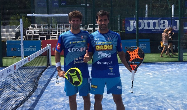 Borja Yribarren y Guga Vázquez victoria octavos Cabrera de Mar