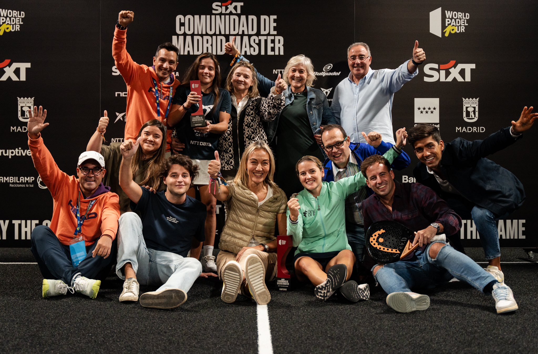 Foto familia título Ari y Paula Madrid Master 2023