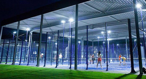 Kelme Padel apuesta por un avance tecnológico y ecológico para las pistas de pádel