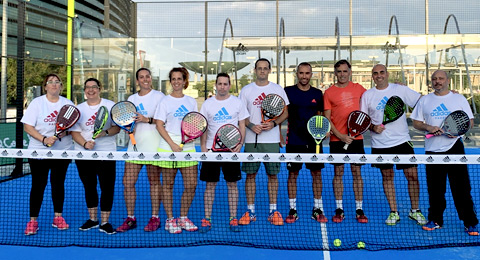 La pista adidas padel de Sanchinarro, un hervidero de fiebre por el pádel