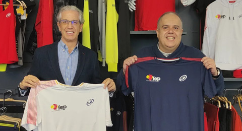 La Federación Española de Pádel se asegura el patrocinio en textil dos años más
