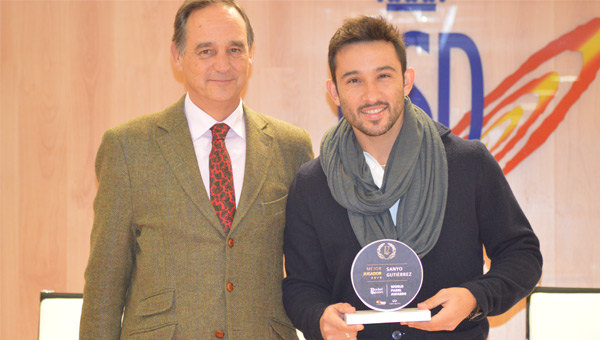 Sanyo Gutiérrez ganador mejor jugador PadelSpain World Padel Awards 2018
