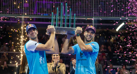 Lebrón y Galán terminan Premier Padel por todo lo alto: levantan el título de Milán con honores